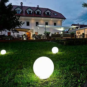 Bed & Breakfast Dvor Tacen, Lubiana